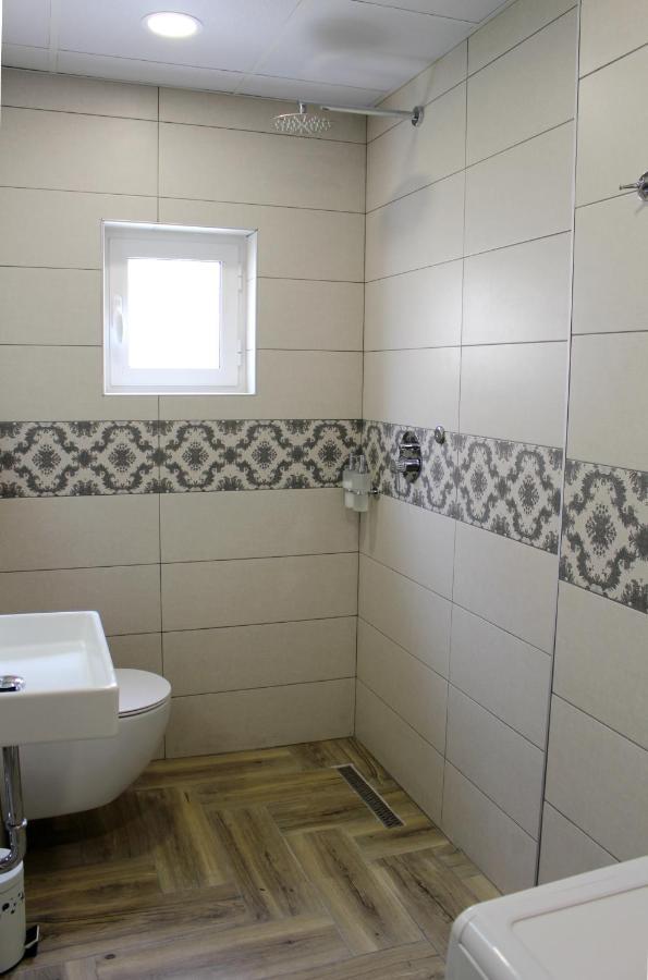 2V1 - Myslym Shyri Apartment Tiranë Luaran gambar