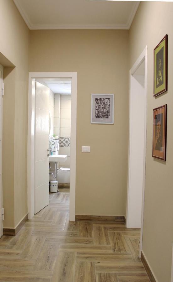 2V1 - Myslym Shyri Apartment Tiranë Luaran gambar